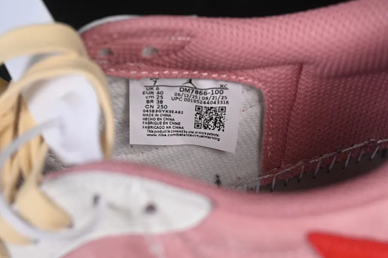 All categories Air Jordan Jordan series basketball shoes Air Jordan 1 Low Travis Scott x Air Jordan 1 Low OG AJ1 Joe 1 undercut low DM7866-100